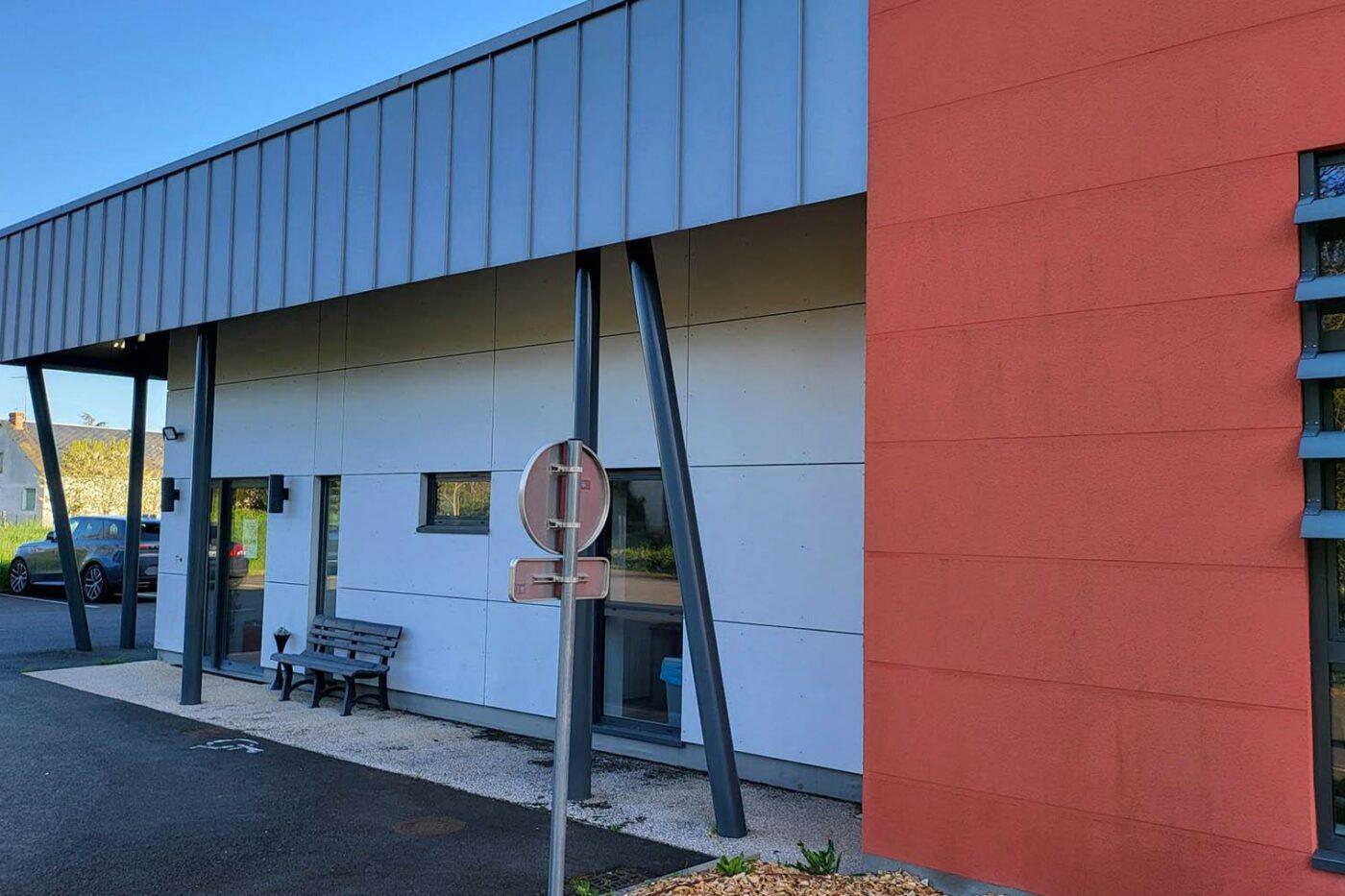 Photo de l'extérieur du bâtiment ATIRRO BELLEGARDE