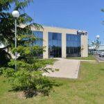 Extérieur du bâtiment de l'école informatique École IT