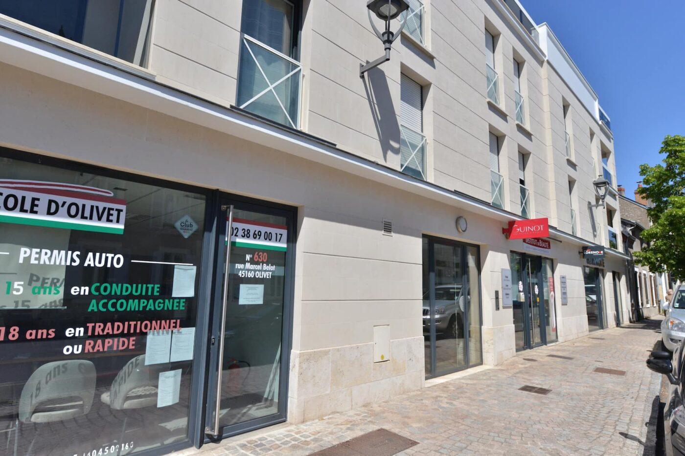 Devanture de Les terrasses Saint-Martin commerces