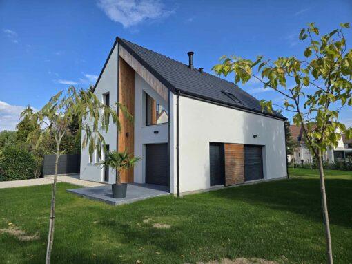 Extérieur de la maison individuelle du CLOS DES MONTEES