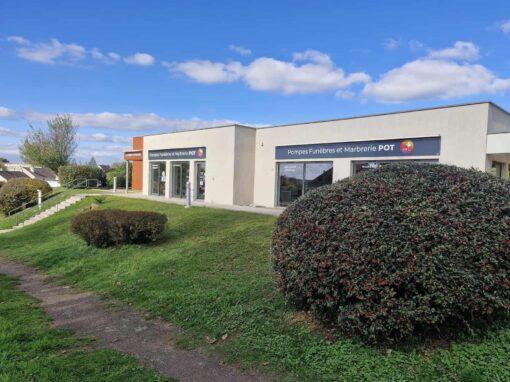 Bâtiment de PGF Saint Sauveur en Puisaye